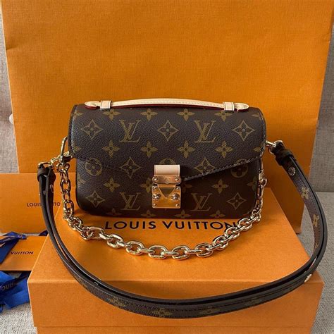 louis vuitton metz|Louis Vuitton east west.